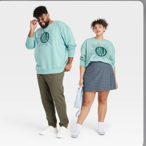 NWT Latino Heritage Month Adult Gender Inclusive Hola Sweatshirt - Picture 12 of 13